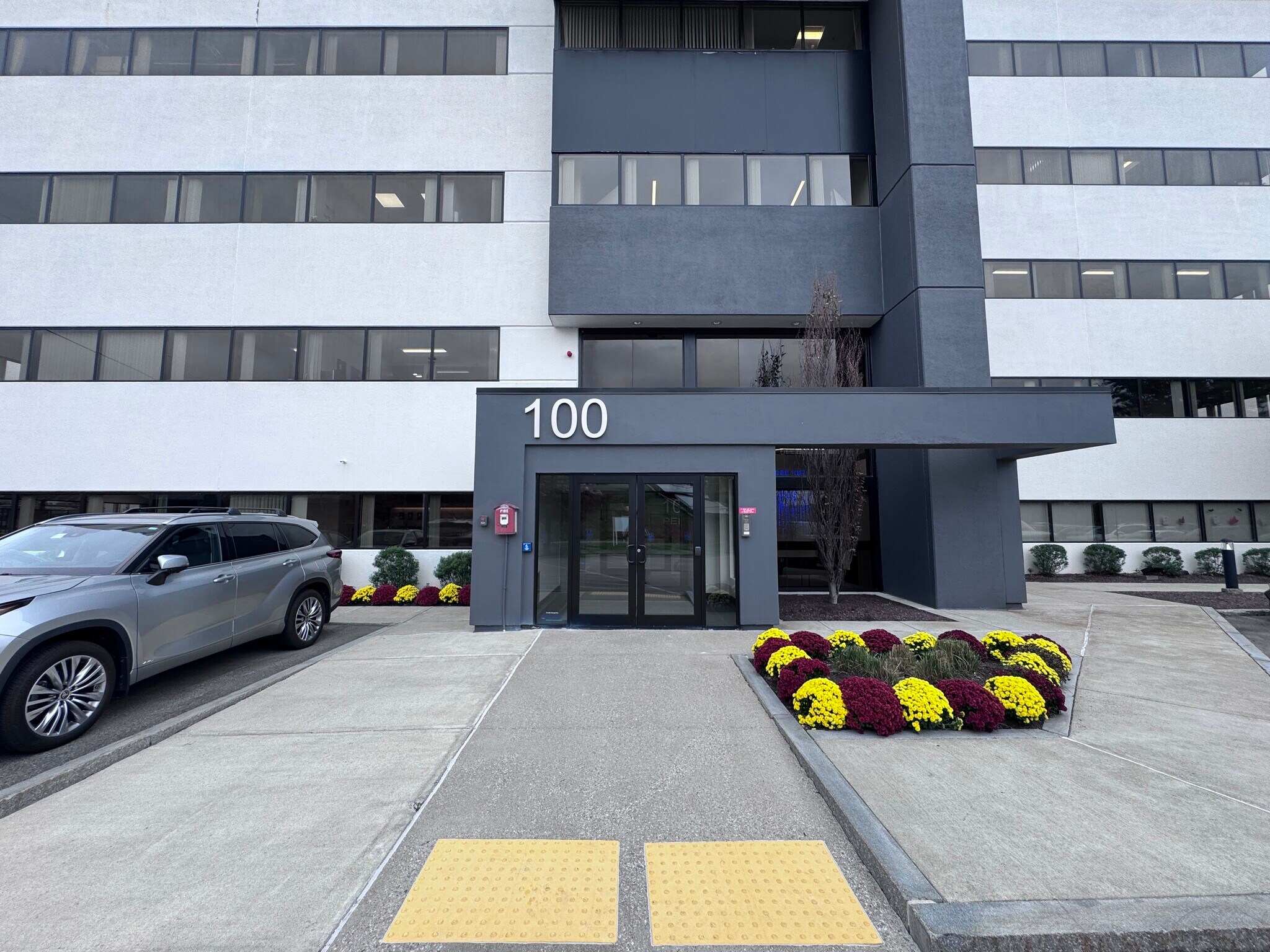 100 Pennsylvania Ave, Framingham, MA for Rent