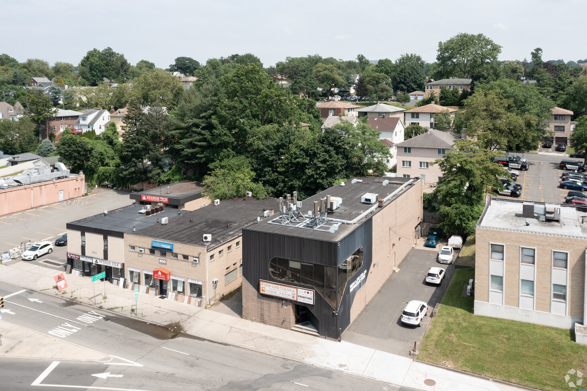 610 Broad Ave Ridgefield, NJ 07657 Retail Property for Sale on