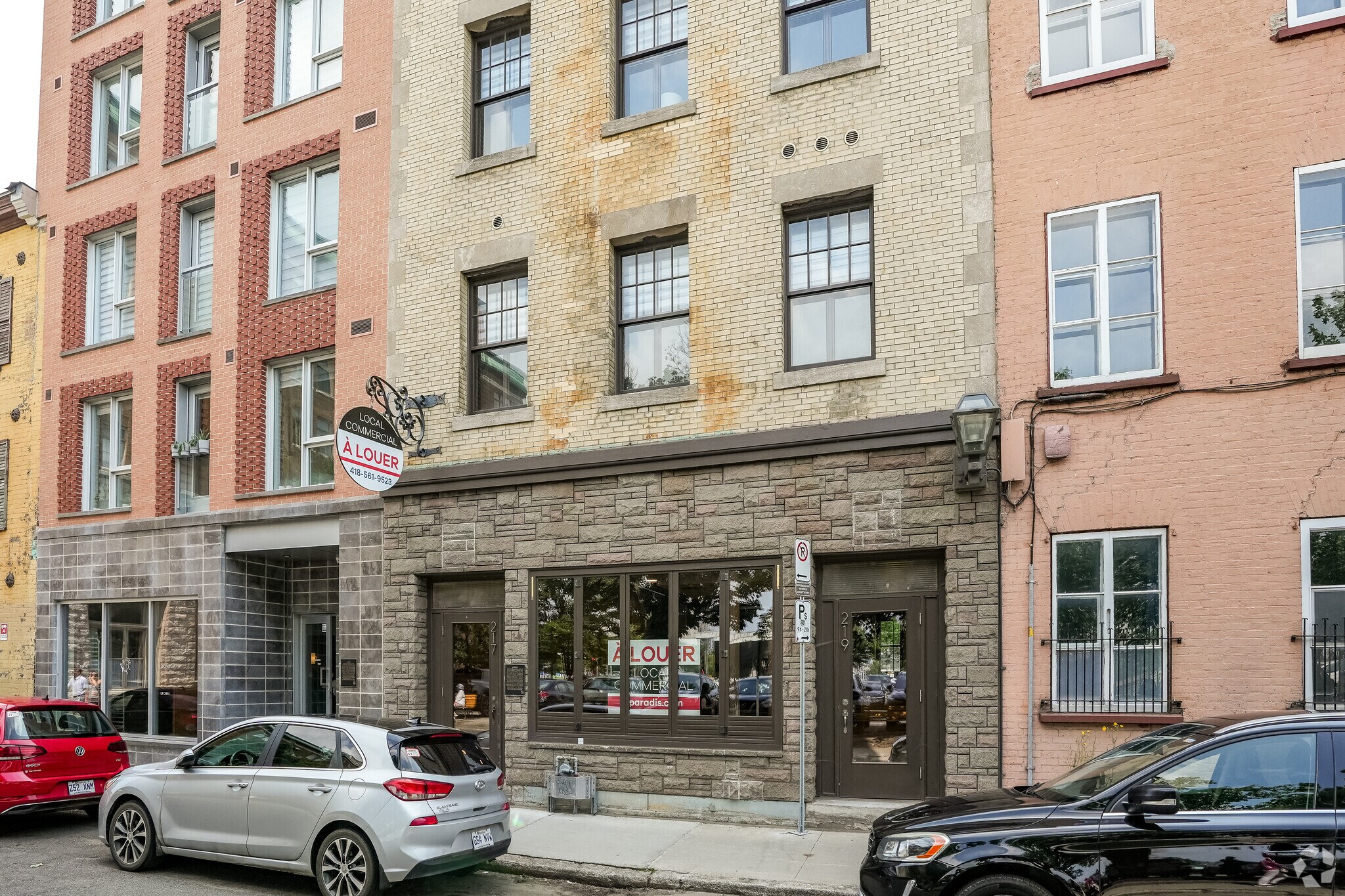 217-219 Rue Saint-Paul, Québec, QC for Rent