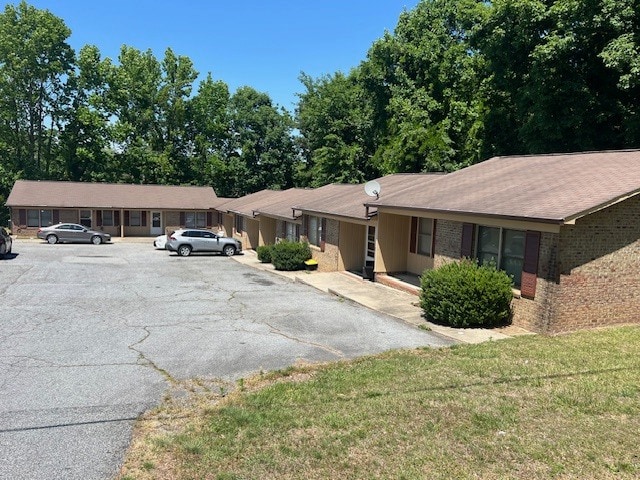 1500 Deep River Rd, High Point, NC for Sale