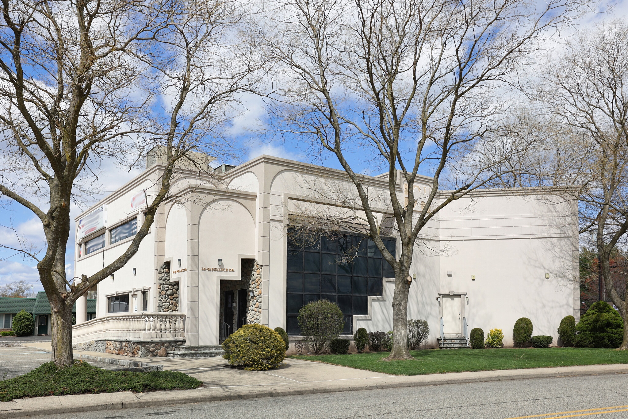 26-01 Pellack Dr, Fair Lawn, NJ for Sale