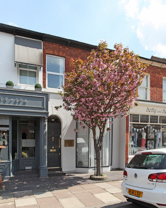 Altrincham, CHS Retail - 33 Oxford Rd