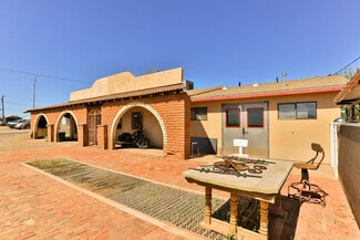 Winslow, AZ undefined - 1216 W Third St