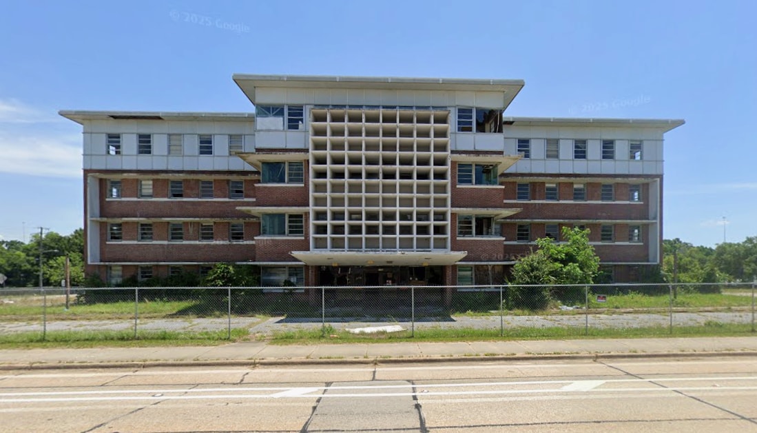 1750 N Palafox St, Pensacola, FL for Sale