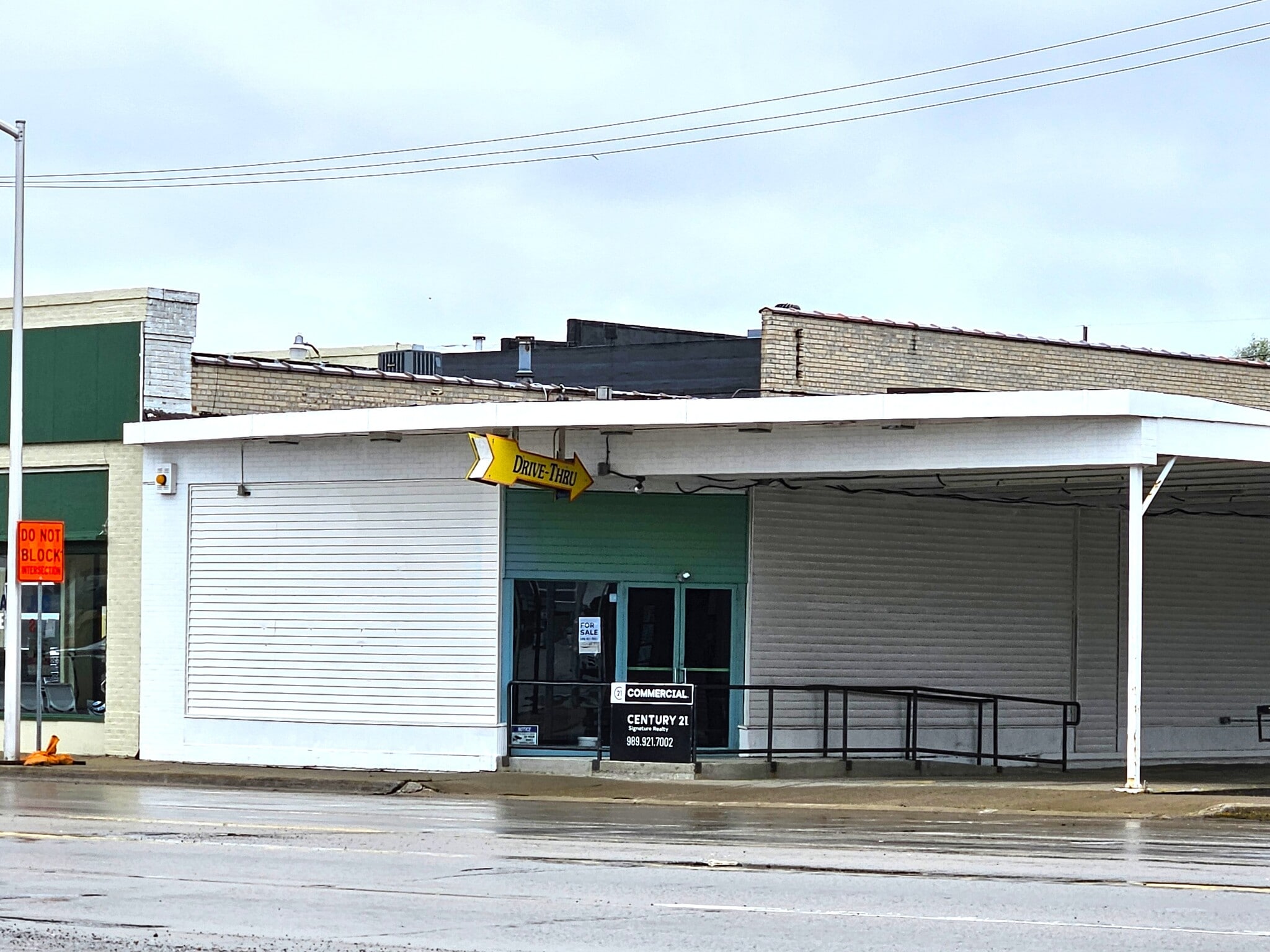 412 Washington Ave, Bay City, MI for Sale