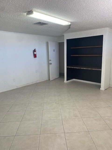 5800 Houchin St, Naples, FL for Rent