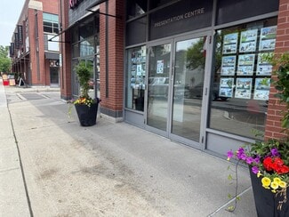 Mississauga, ON Office - 125 Lakeshore Rd E Mississauga, ON Office - 125 Lakeshore Rd E