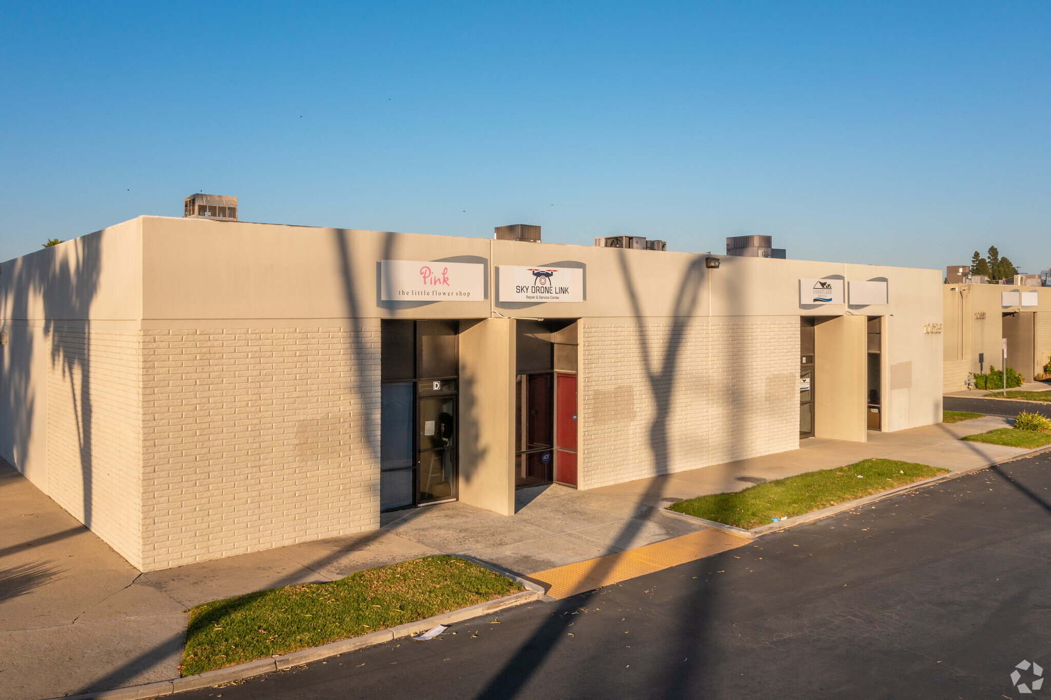 10625 Ellis Ave, Fountain Valley, CA for Rent