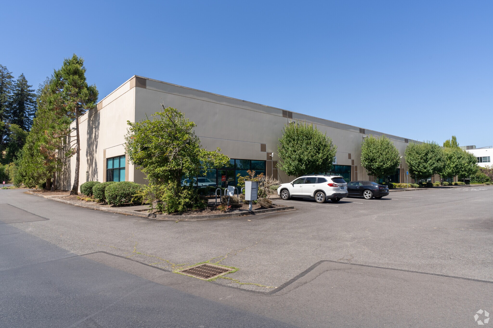 3995 Fairview Industrial Dr, Salem, OR for Rent