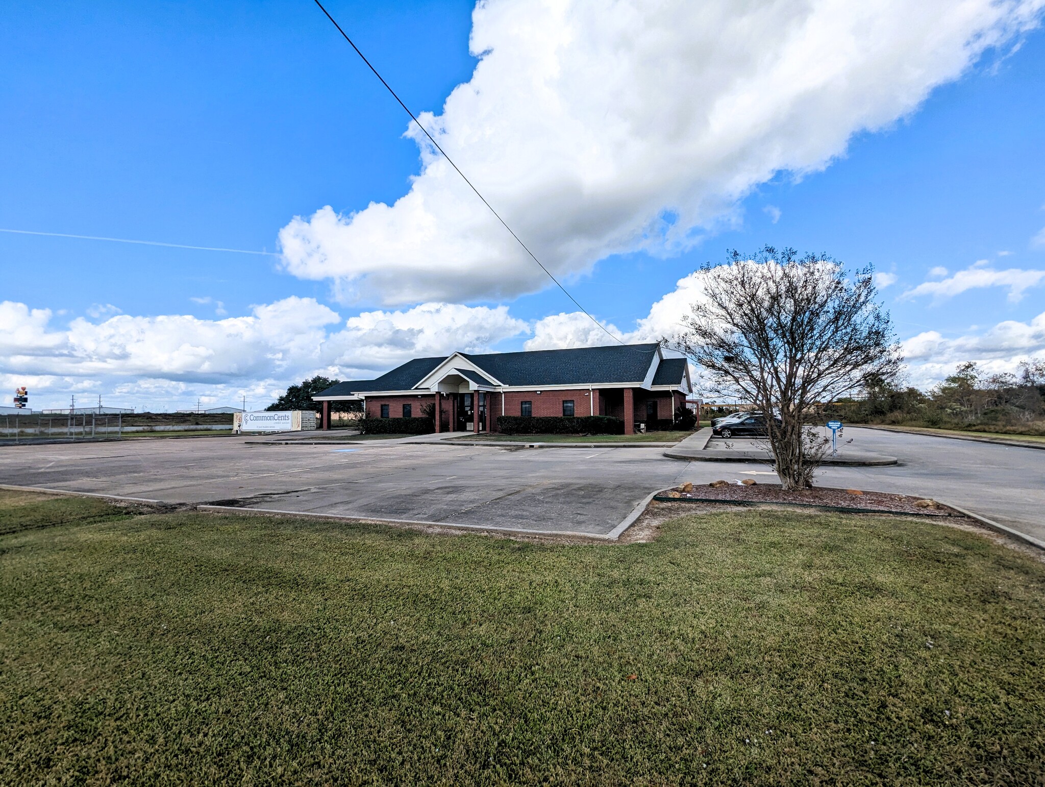 8109 Smith Rd, Beaumont, TX for Sale