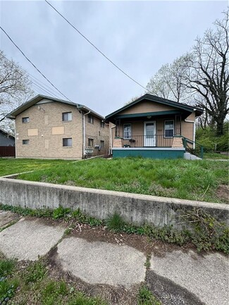 Dayton, OH Apartments - 1723 McArthur Ave
