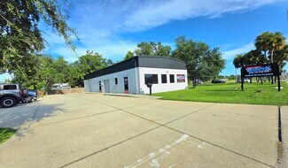 Bradenton, FL Showroom - 1211 E 1st St