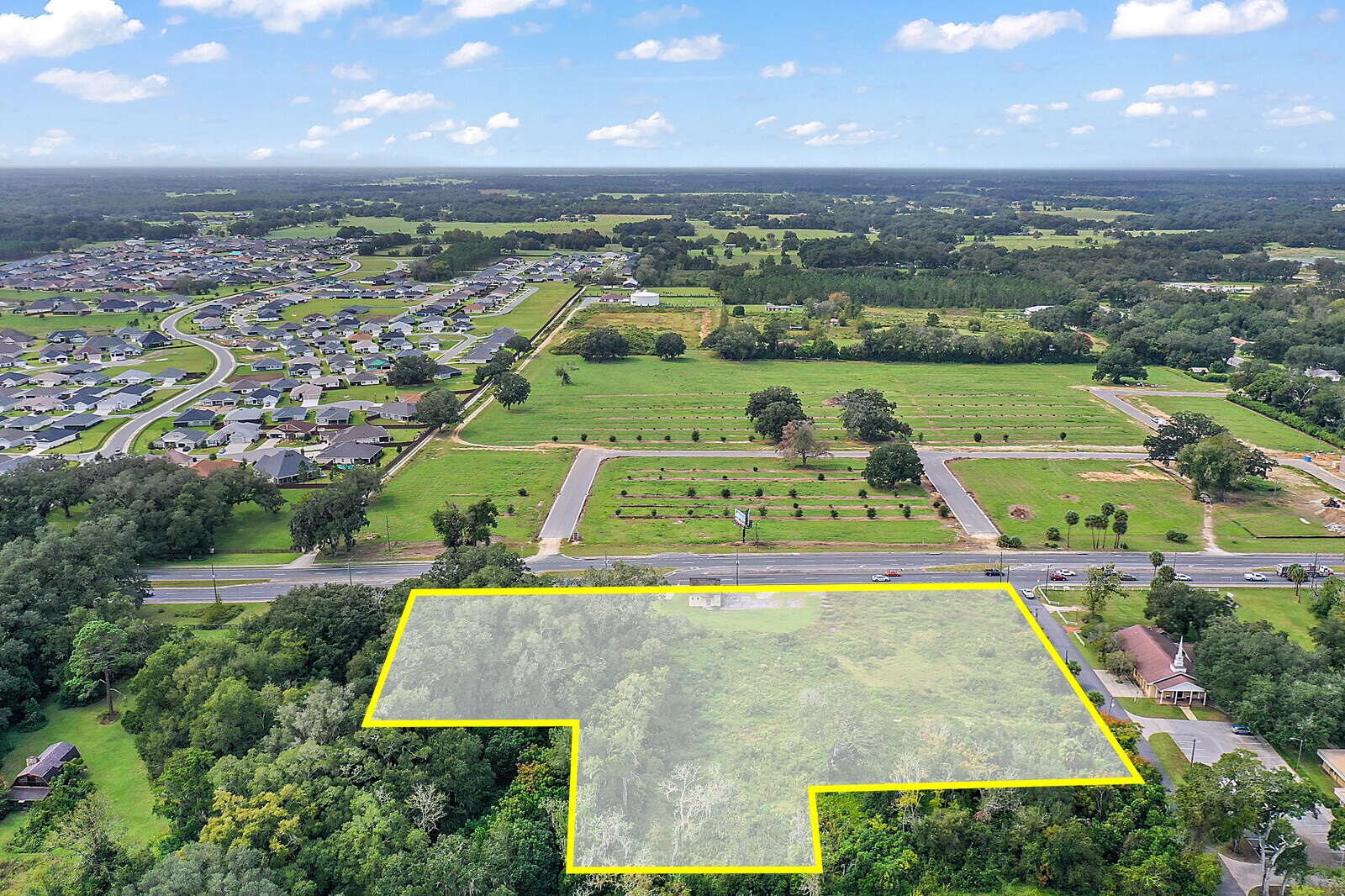 11535 N Us Highway 301, Oxford, FL for Sale