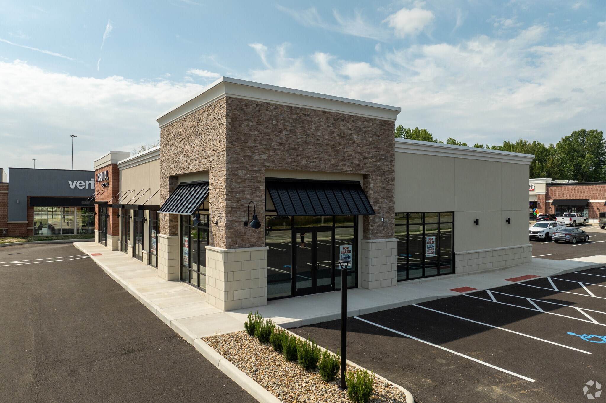 6458 S Raccoon Rd, Canfield, OH for Rent