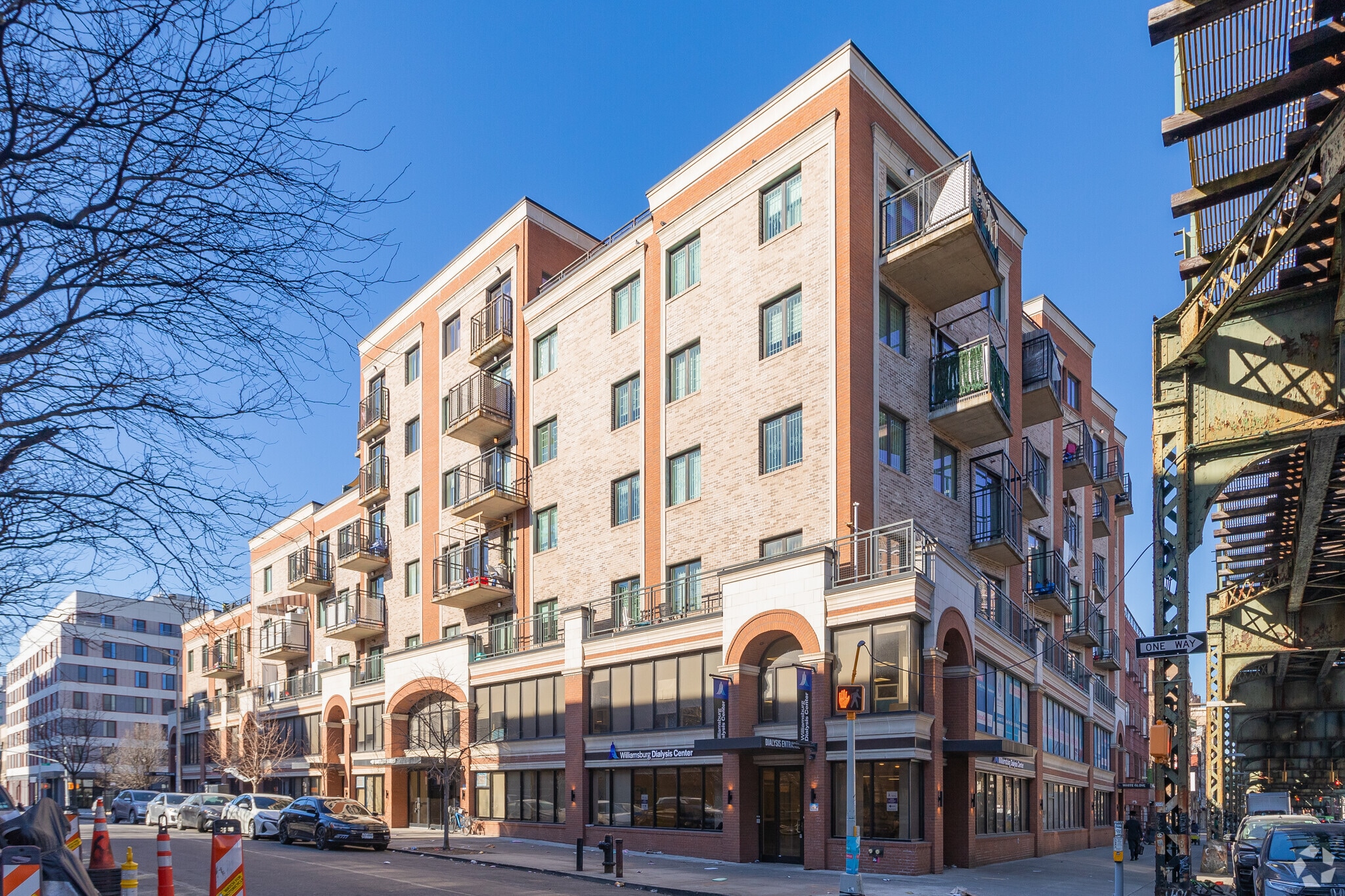 650 Broadway, Brooklyn, NY for Rent