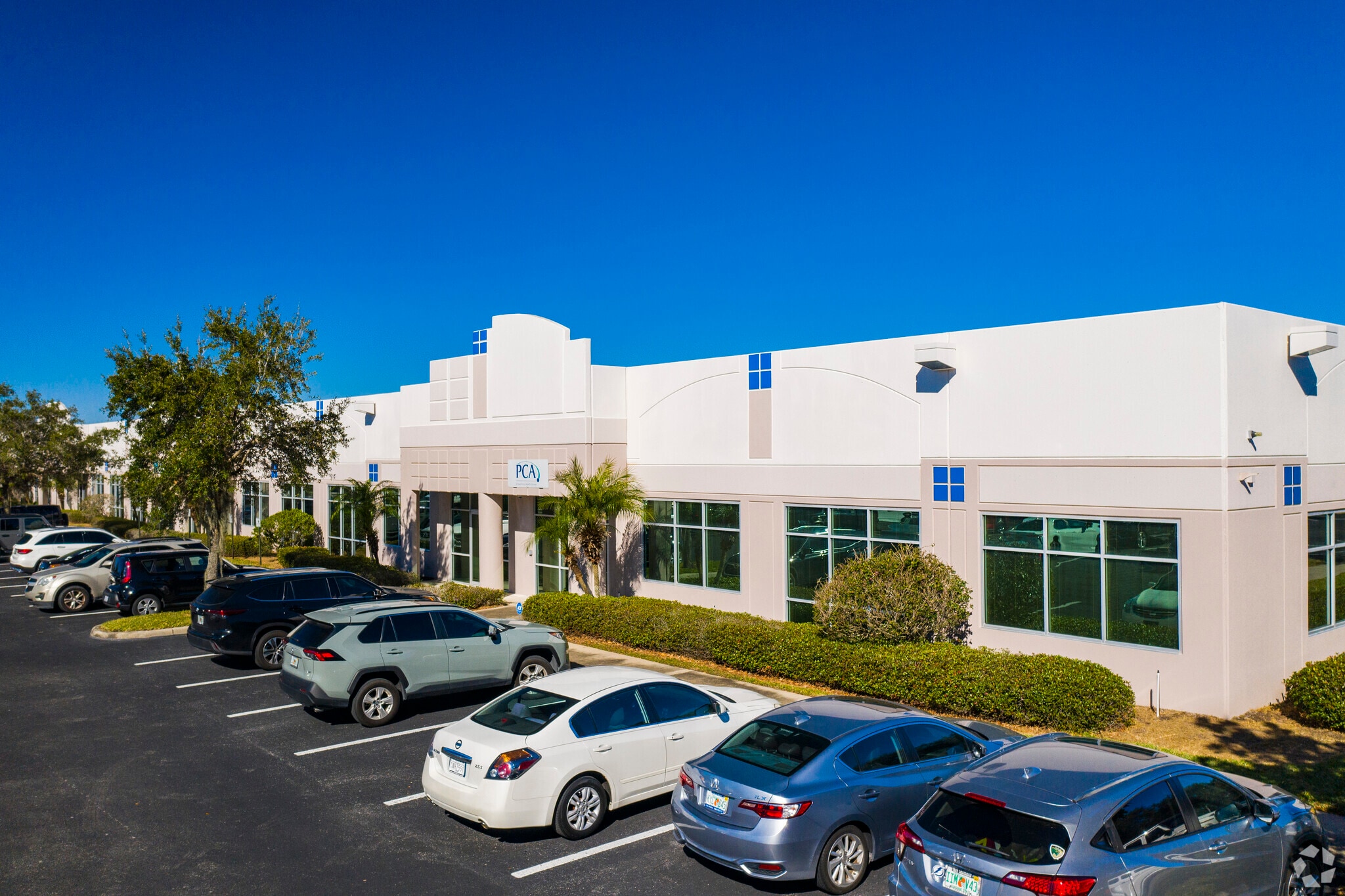 4015-4037 Crescent Park Dr, Riverview, FL for Rent