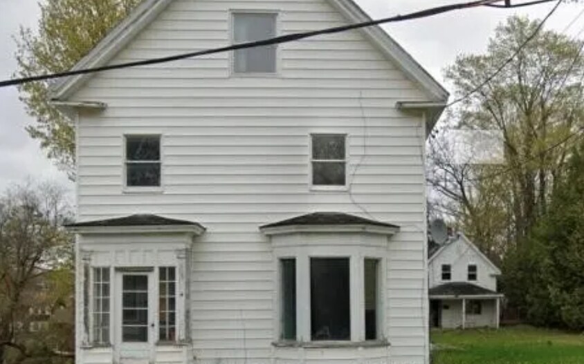 12-14 High St, Houlton, ME for Sale
