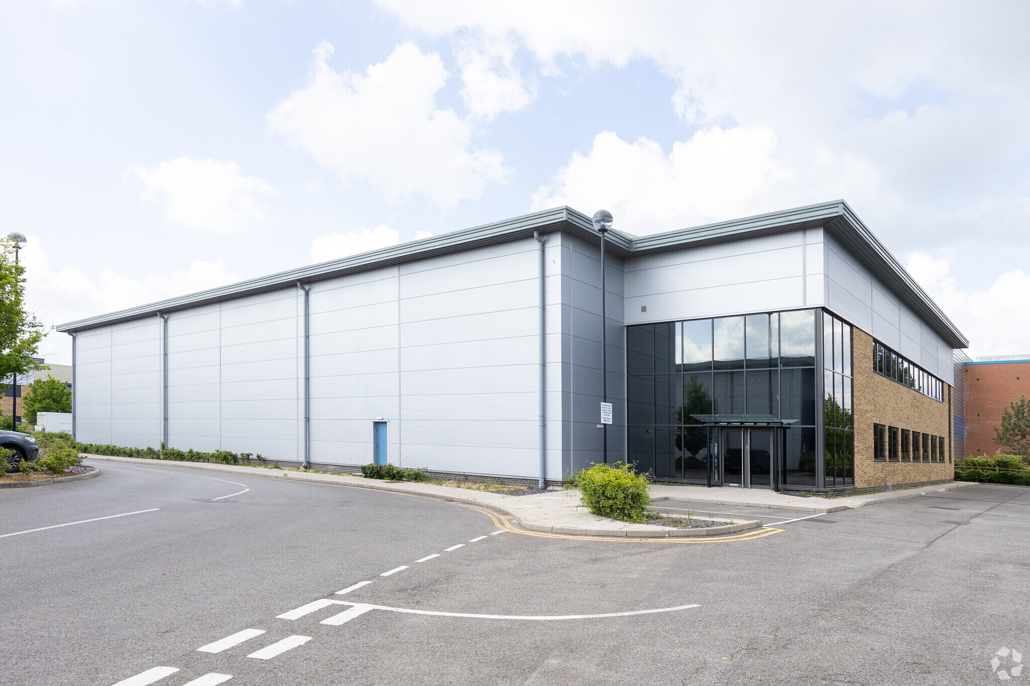 Fleming Way, Crawley, WSX for Rent