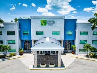Bradenton, FL Hospitality - 4450 47th St