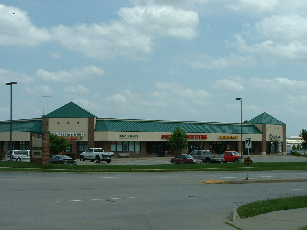 2651-2687 100th St, Urbandale, IA for Rent