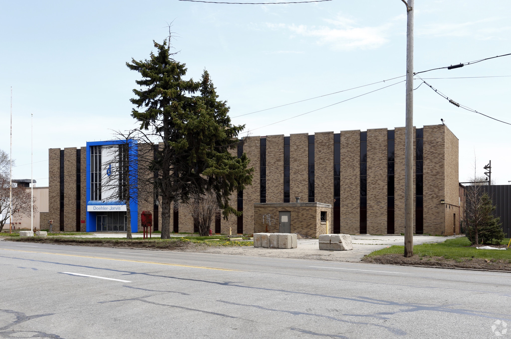 5400 Detroit Ave, Toledo, OH for Rent
