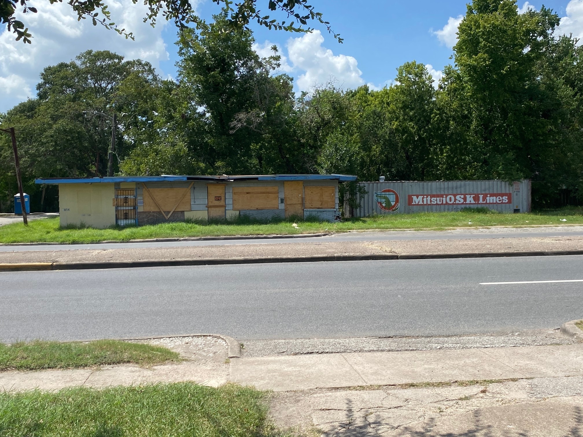 7802-7814 Cullen, Houston, TX for Sale