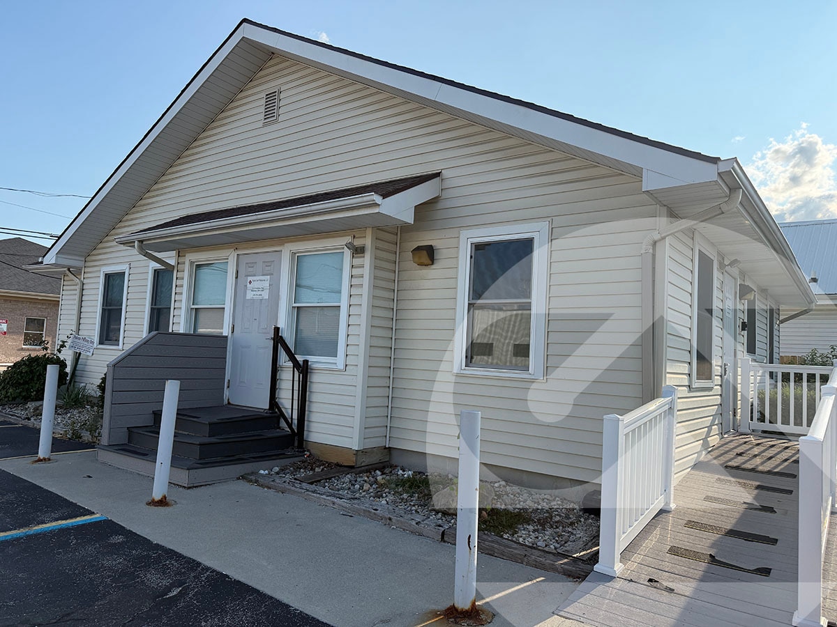 118 E Indiana Ave, Maumee, OH for Sale