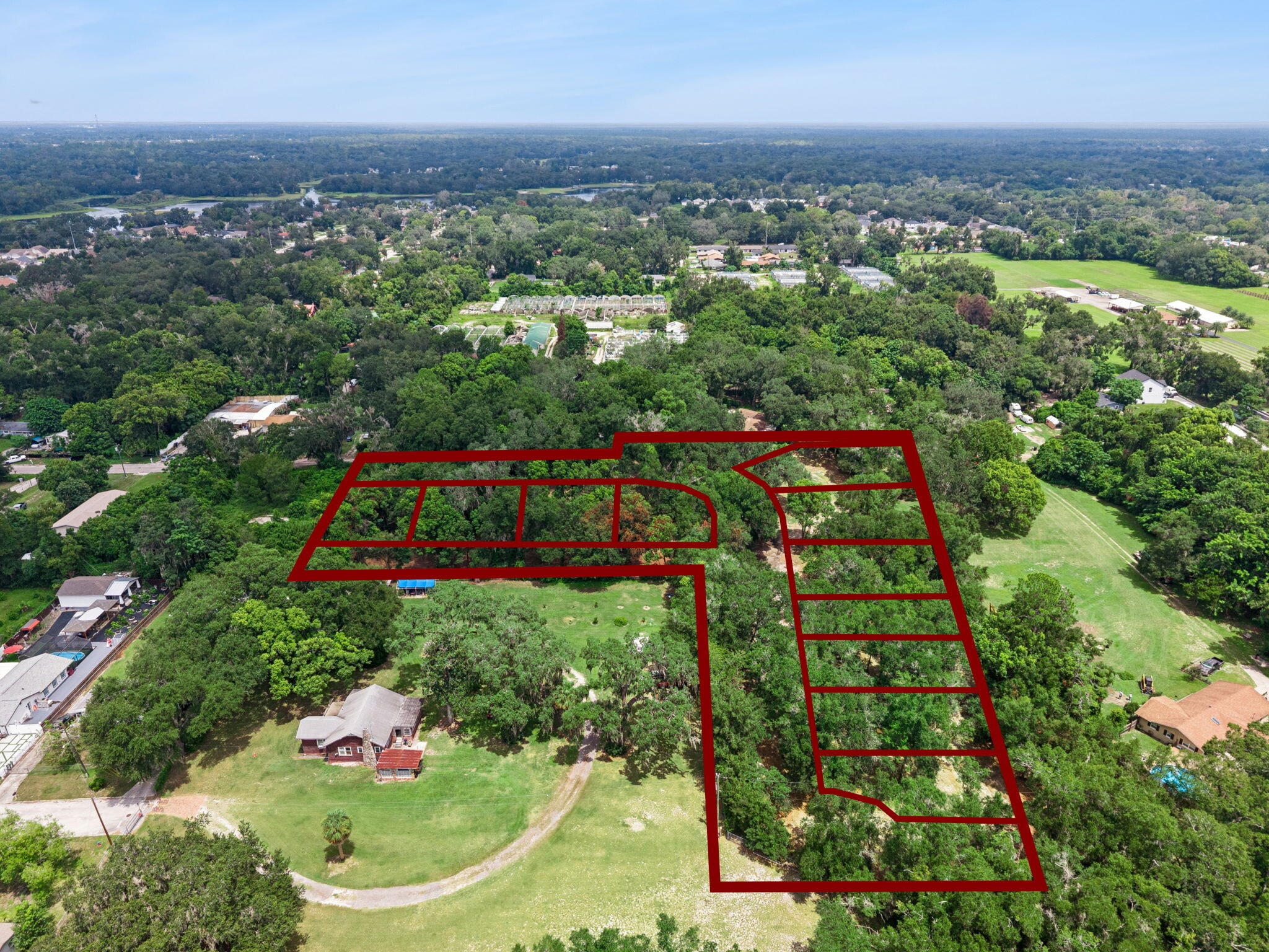 860 Lisa Ln E, Apopka, FL for Sale