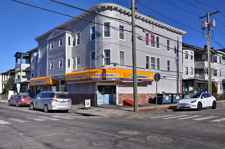 420-428 Pembroke St, Bridgeport, CT for Sale