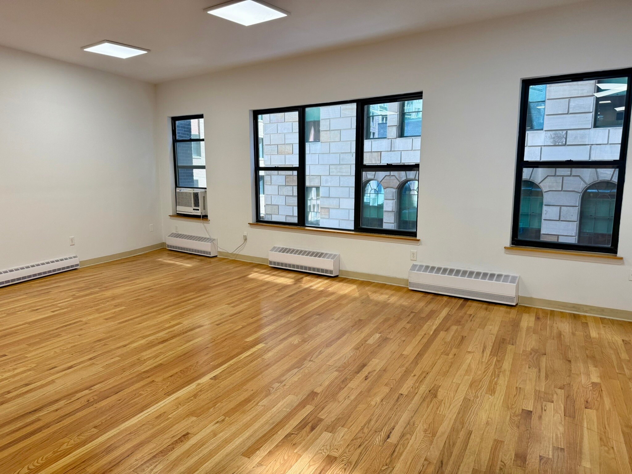 49 Nassau St, New York, NY for Rent
