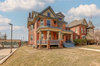 Belleville, IL Apartments - 205 S Illinois St