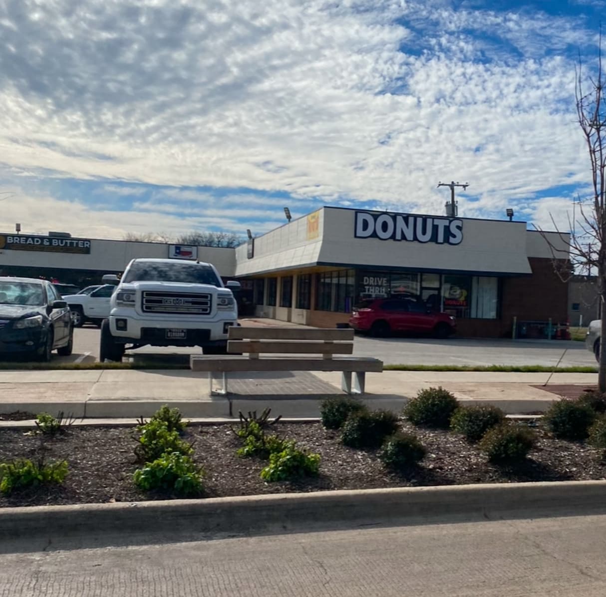 100-122 S Tarrant St, Crowley, TX for Rent