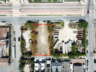 Austin, TX Commercial Land - 1107 E 4th St