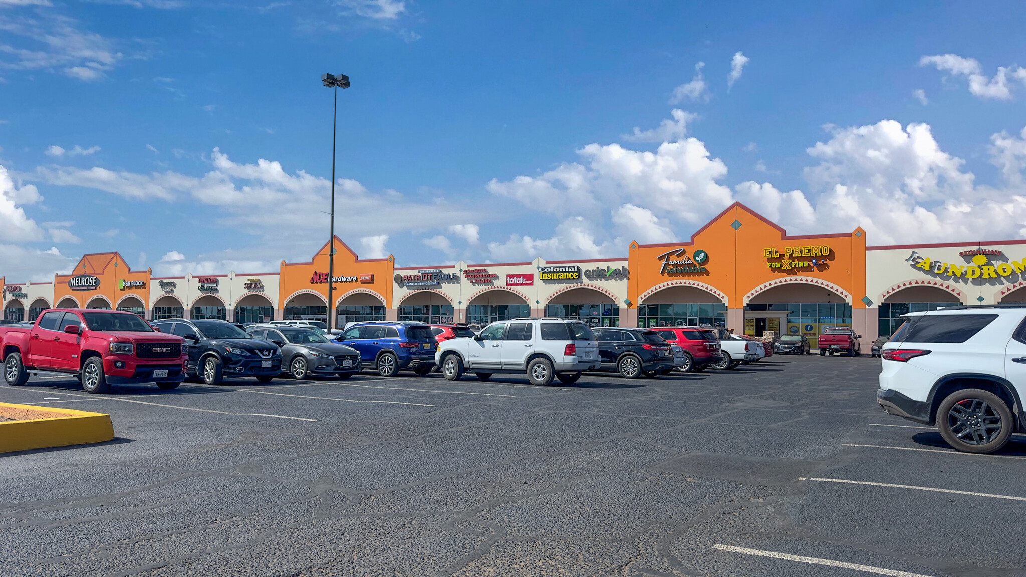 10600-10760 North Loop Rd, El Paso, TX for Rent