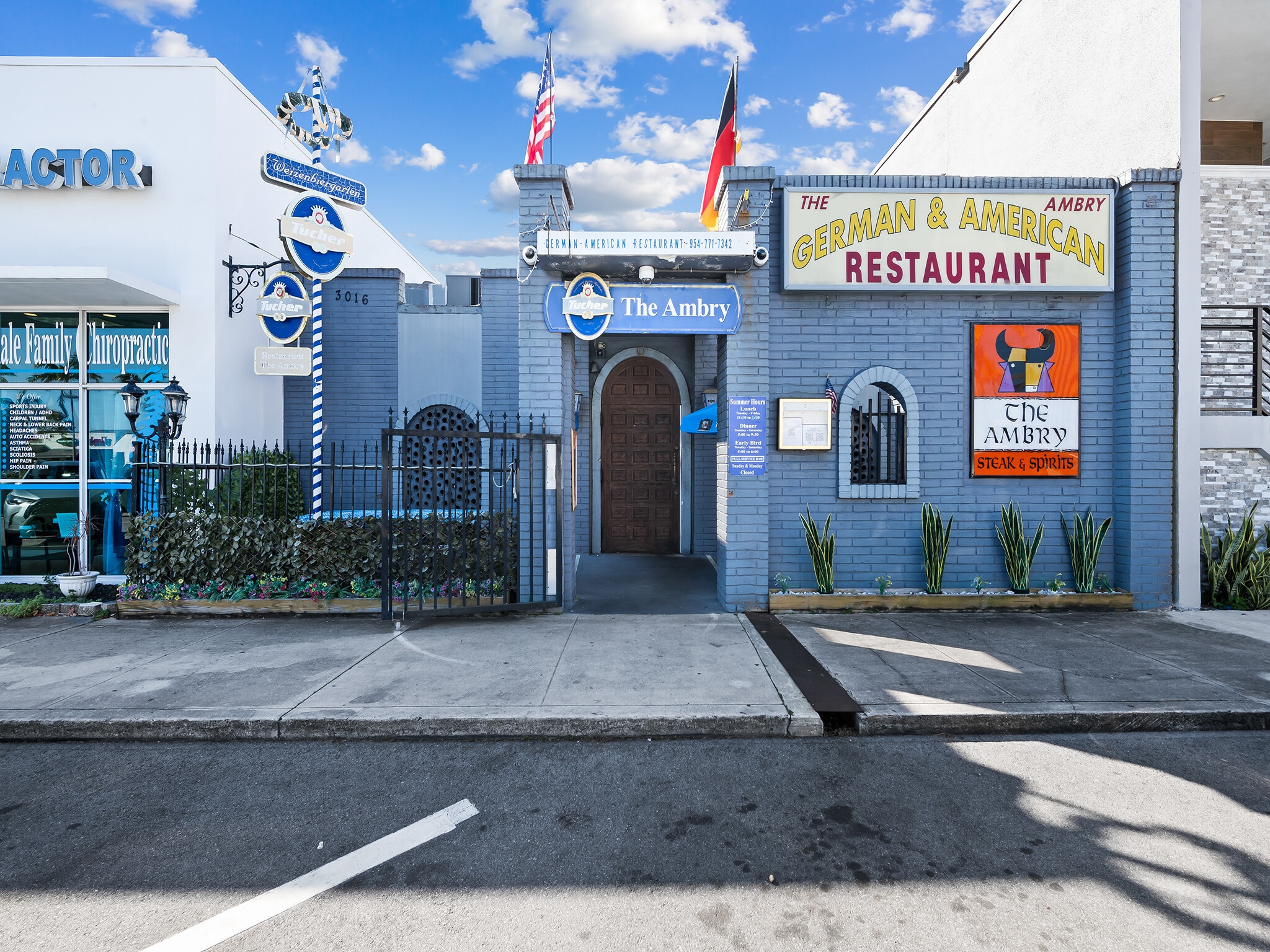 3016 E Commercial Blvd, Fort Lauderdale, FL for Sale