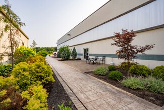 Columbia City, IN Retail - 496 W Plaza Dr