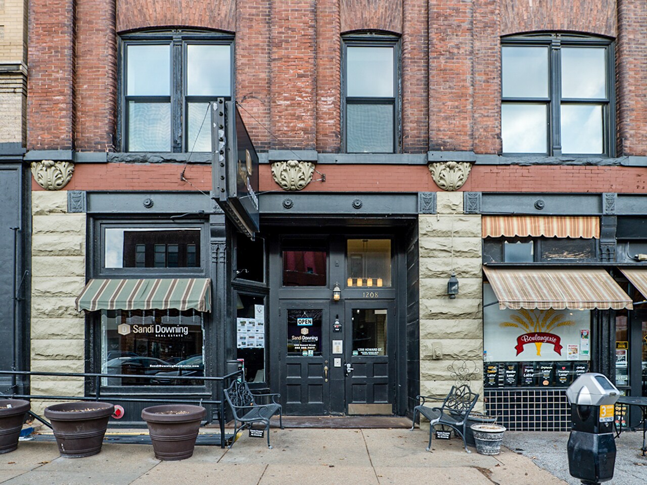 1208 Howard St, Omaha, NE for Rent