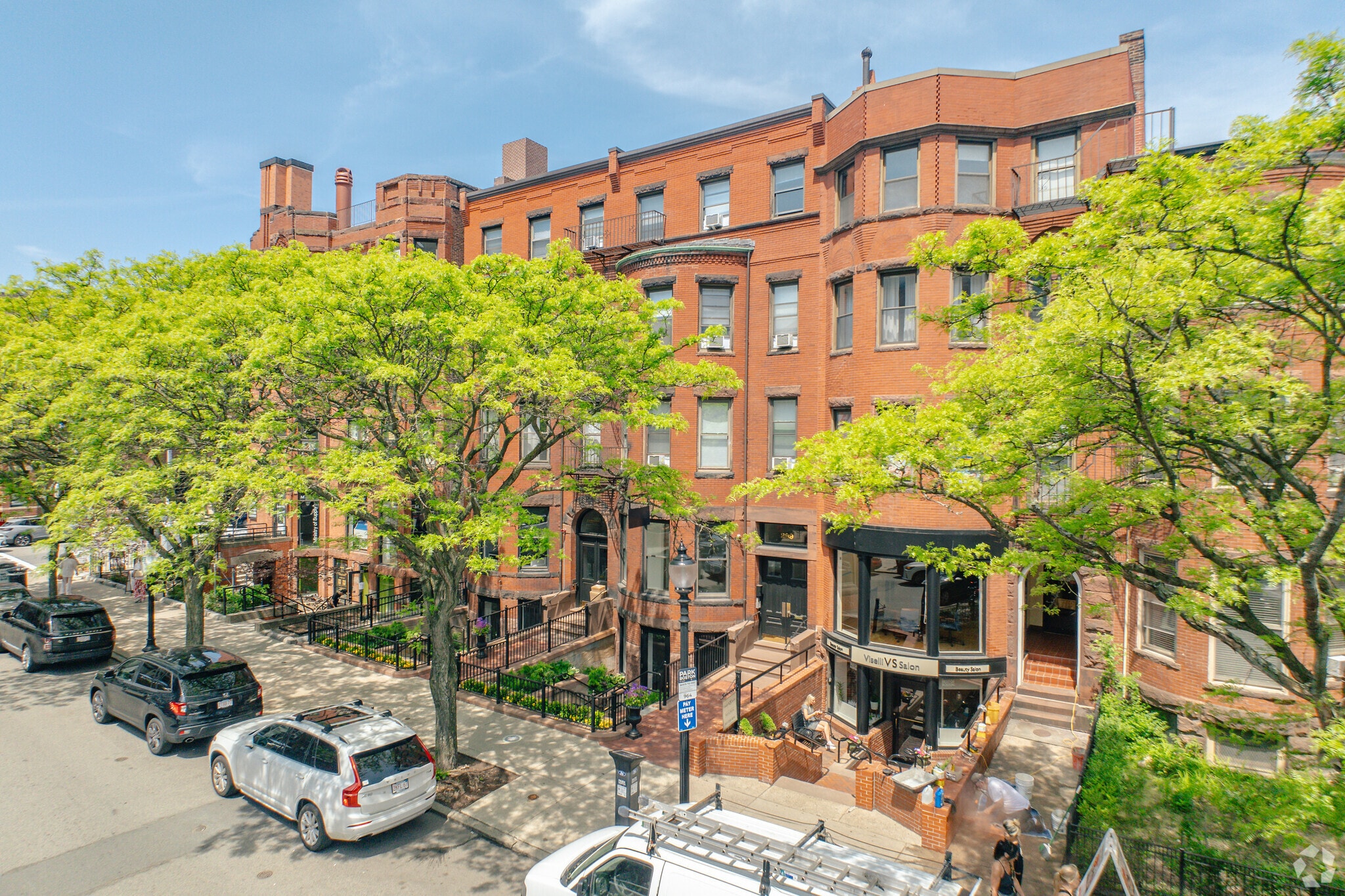 299 Newbury St, Boston, MA for Rent