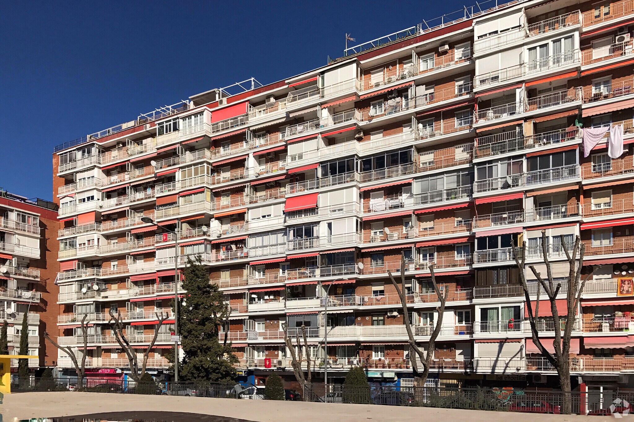 2 Plaza de Pontevedra, Alcorcón, MAD for Sale