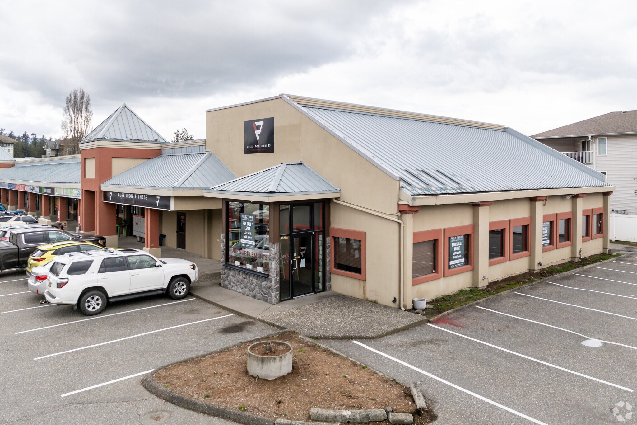 5725 Vedder Rd, Chilliwack, BC for Sale