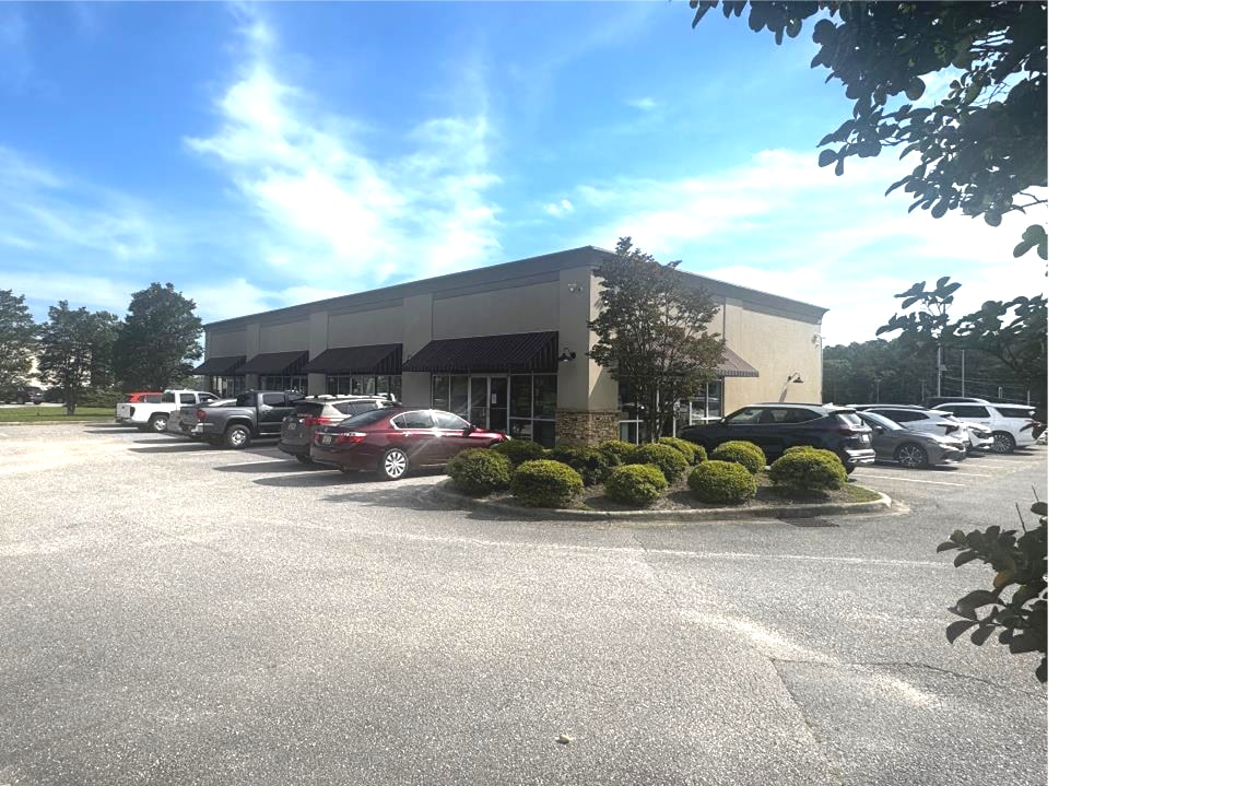 402 Airport Commons Dr, Calera, AL for Sale