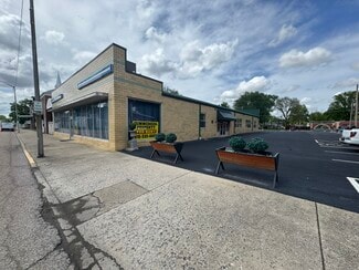 Mascoutah, IL Retail - 35 W Main St