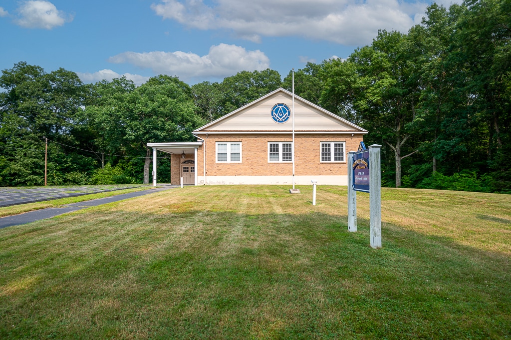 27 Brandes St, Webster, MA for Sale