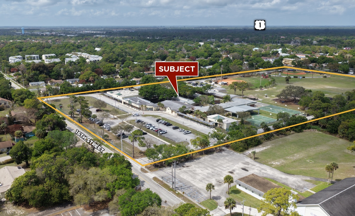 3850 16th St, Vero Beach, FL for Sale
