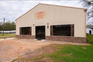 Walnut Grove, MS Restaurant - 125 Highway 35