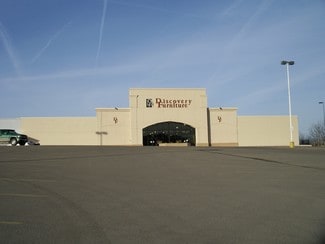 Topeka, KS Retail - 1133 SW Wanamaker Rd