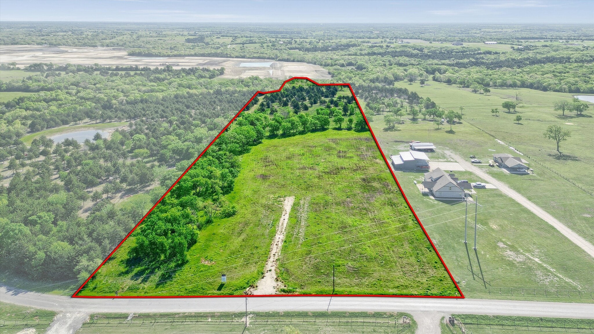 2554 Bennett Rd, Howe, TX for Sale
