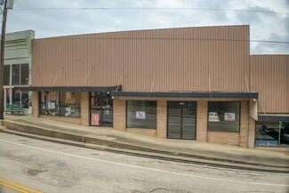 Crockett, TX Storefront - 307 E Goliad Ave