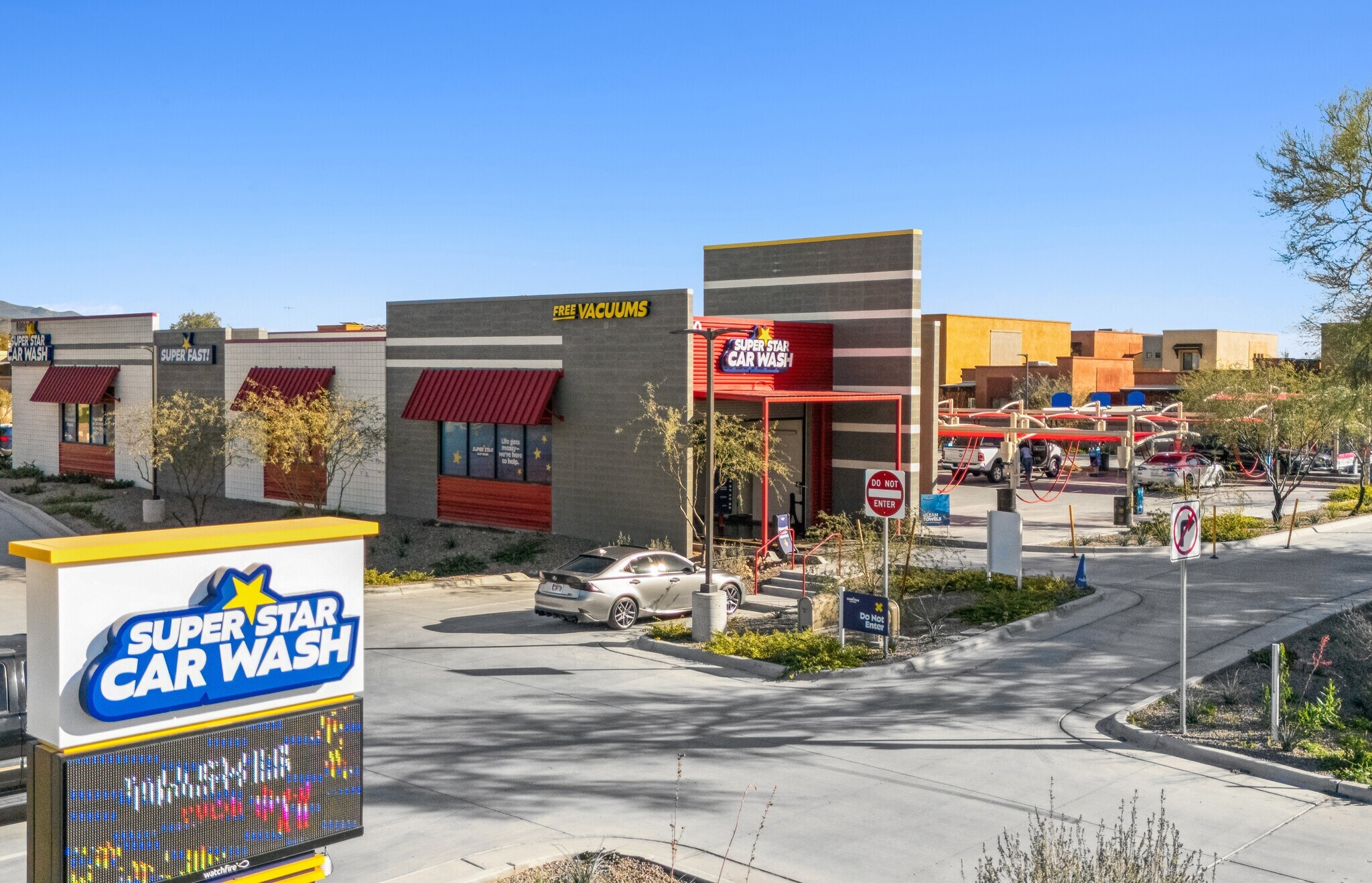 8690 E Golf Links Rd, Tucson, AZ for Sale