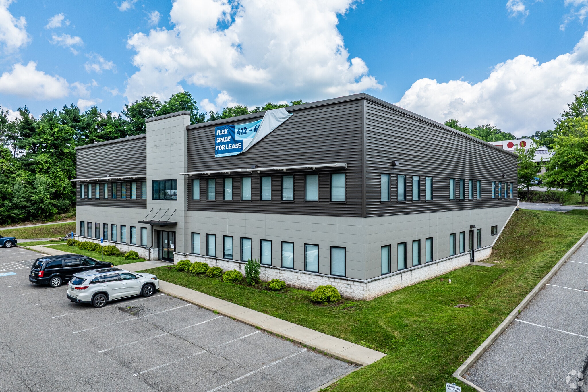 200 Business Center Dr, Pittsburgh, PA for Rent